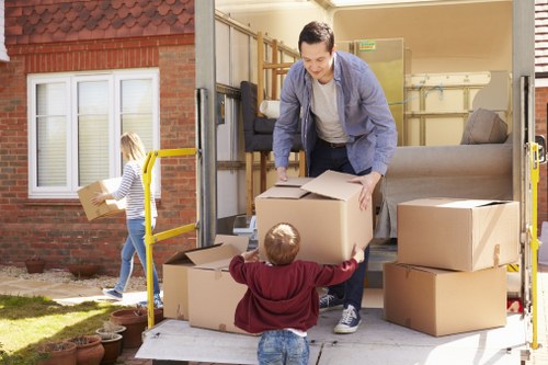 Local man and van service for moves in Dulwich