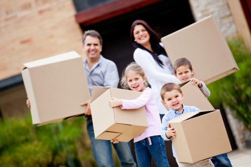 Careful packing and handling for apartment removals in Dulwich